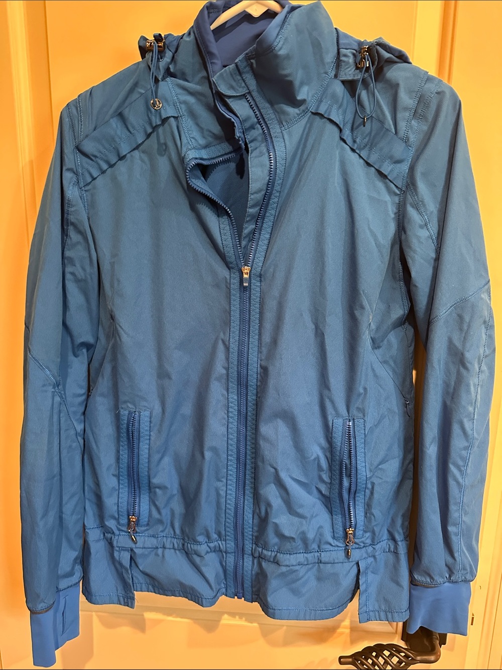 lululemon athletica Teal Blue Lightweight Hooded Windbreaker